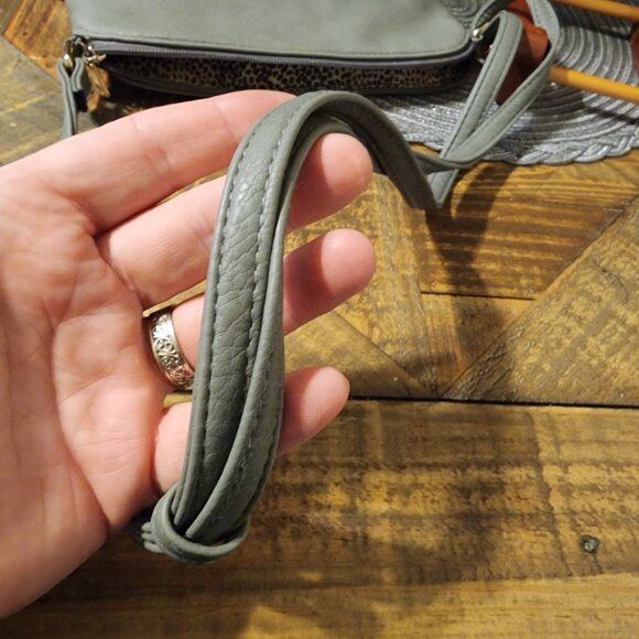 Grey Leather Crossbody, Fun Purse, Leopard Lining. - Picture 3 of 9